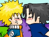 juego de bisos entre naruto y sasu